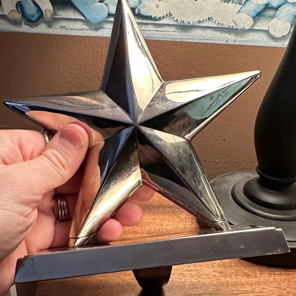 Christmas Metal Silver Star Stocking Holder 7”x5” - Picture 5 of 7